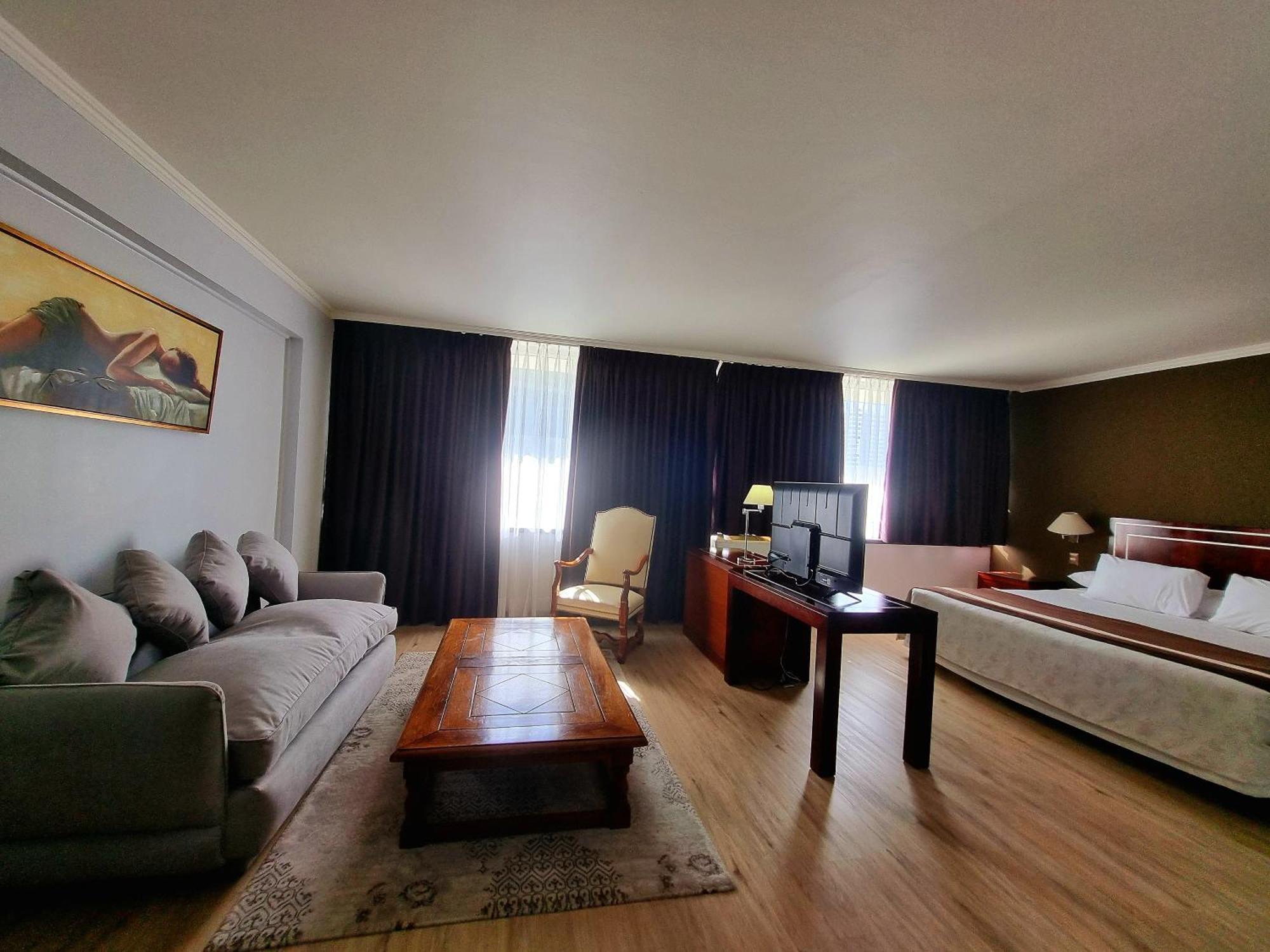 Hotel El Araucano Concepción Buitenkant foto